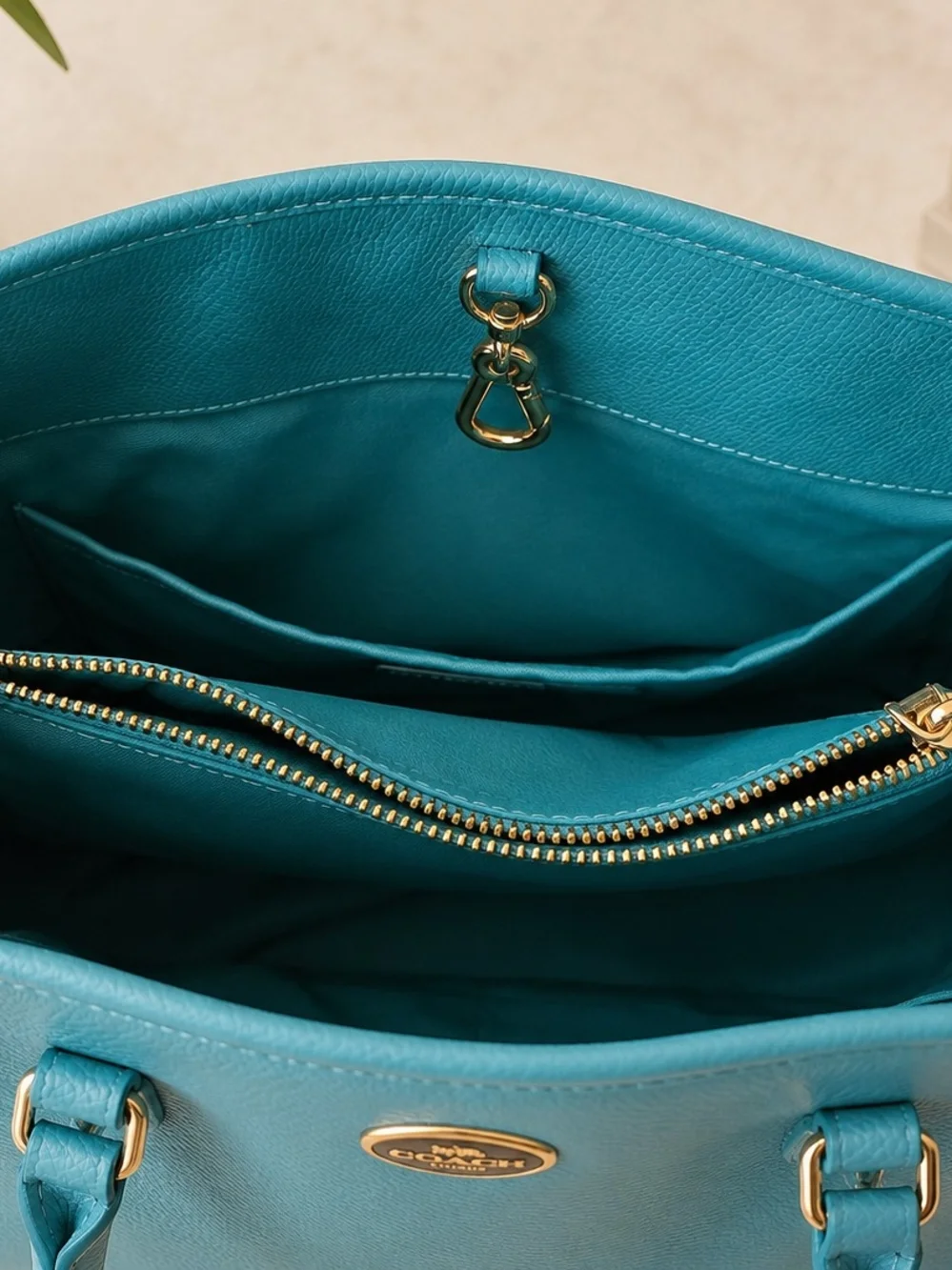 Coach Turquoise Blue Pebbled Leather Tote Satchel Gold Hardware Shoulder Bag